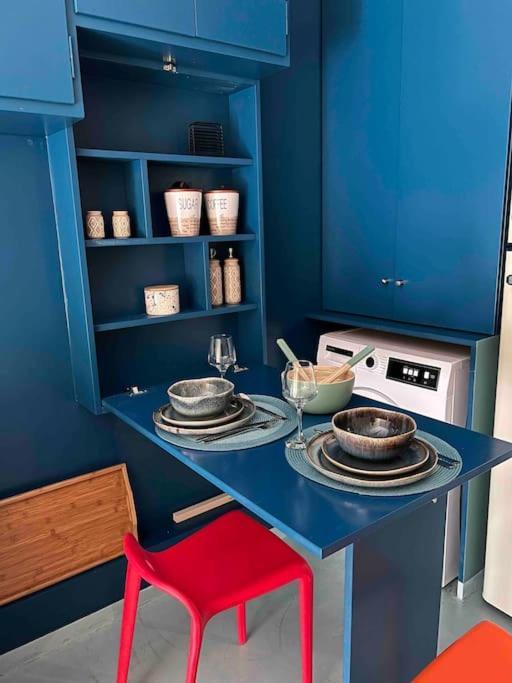 Bluexenia 1 Bedroom Retro Luxury Athens Luaran gambar